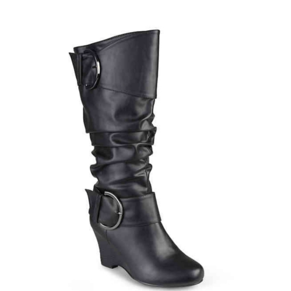 Journee Collection size 8.5 wedge